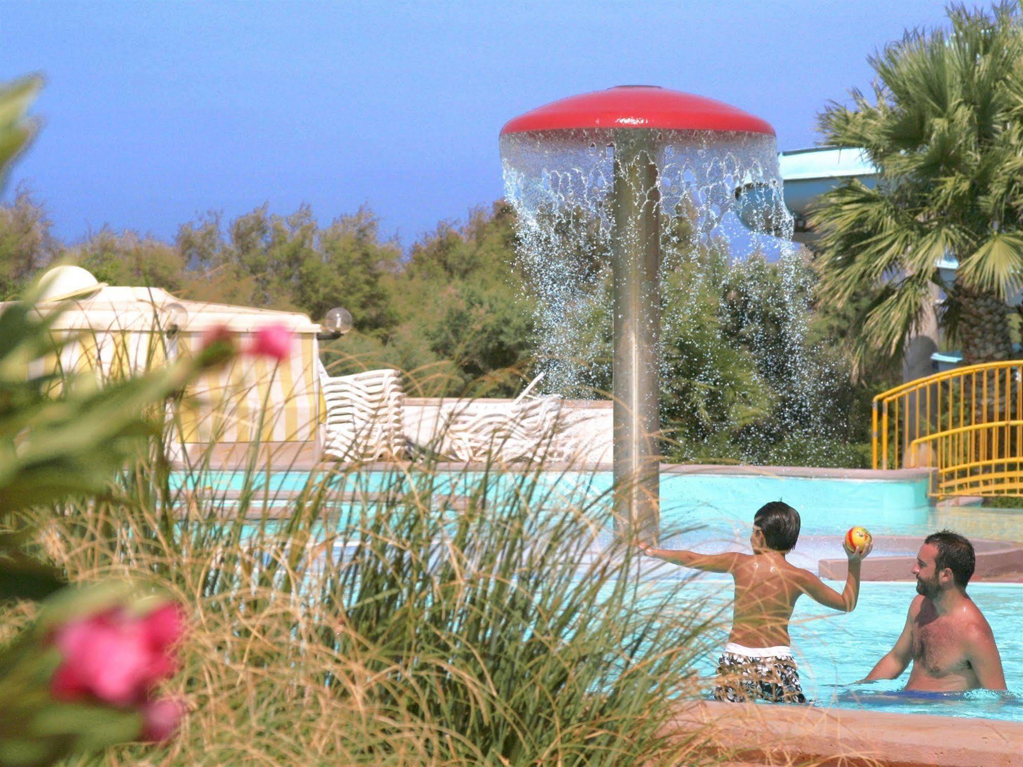 Camping Villaggio Lamaforca Torre Santa Sabina Exterior photo
